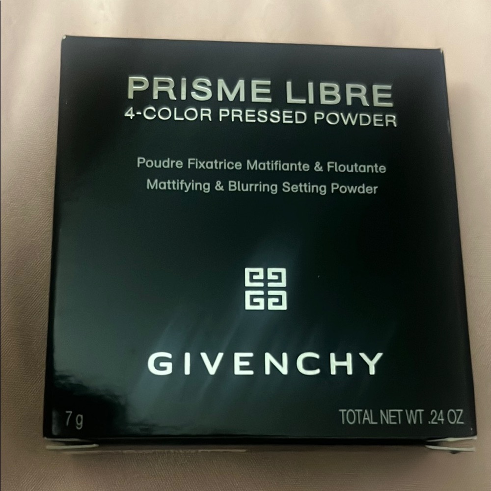 Givenchy Prisme Libre 4-Color Pressed Powder